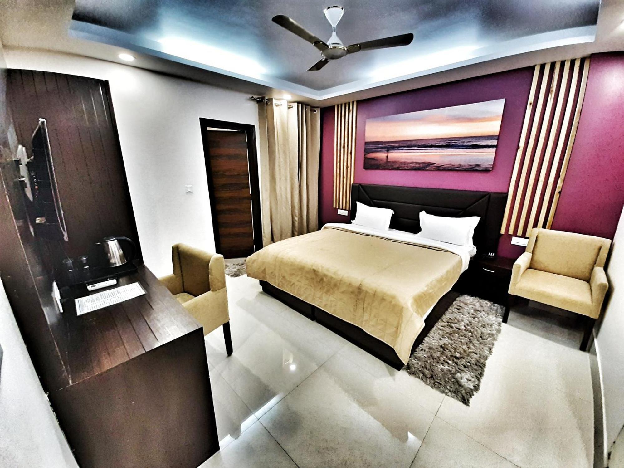 Hotel Delhi Aerocity, Nh 48 New Delhi Eksteriør bilde